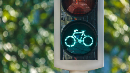 Fahrrad-Ampel leuchtet grün